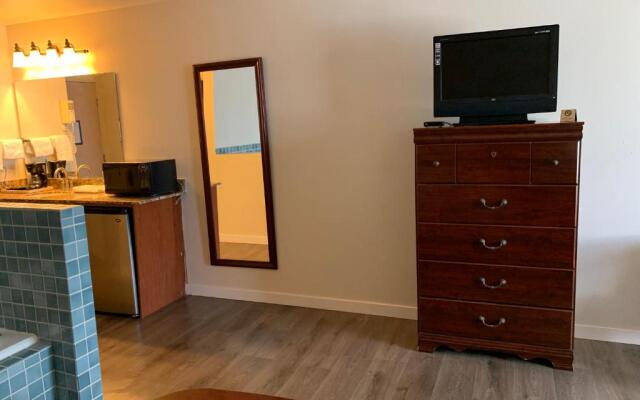 Toppenish Inn and Suites