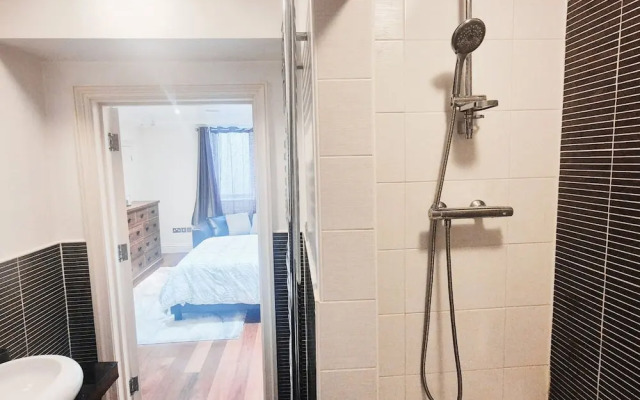 Luxurious & Spacious 2BR