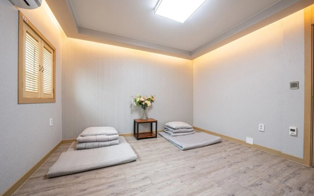 Yangyang Yuchaekkotyanggicheoreom