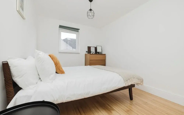 Welcoming 1BR flat near Park