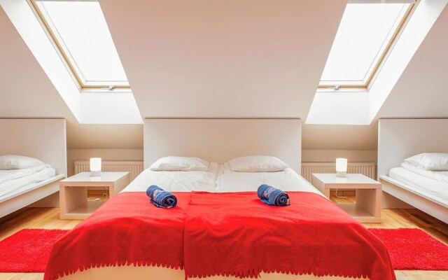 Awesome Home in Mielno With 5 Bedrooms and Wifi