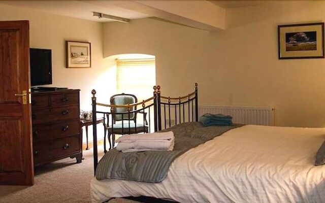 The Old Mill B&B, Bere Regis