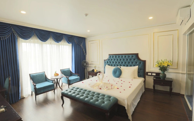 Royal Văn Phú Hotel