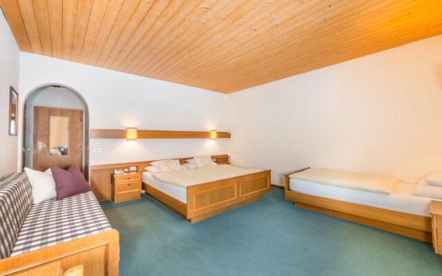 Hotel Pontives