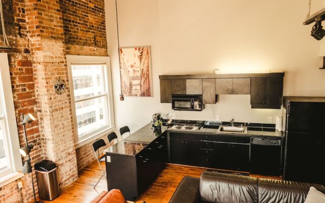 CrashPad Downtown Houston