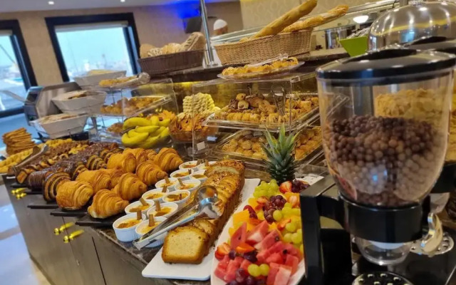 Selat Al Bait Hotel