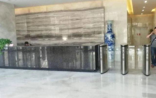 Cloud Building Selection Hotel