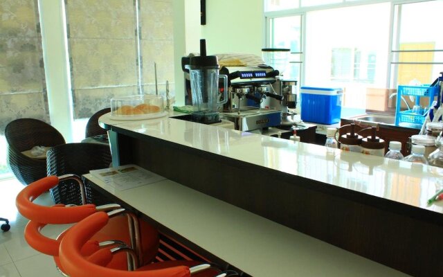 OYO 1053 Bloom Guest House