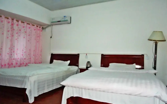 Zhangjiajie Village Farmhouse Hostel