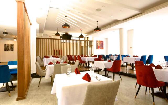 Black Horse Hotel Apartment