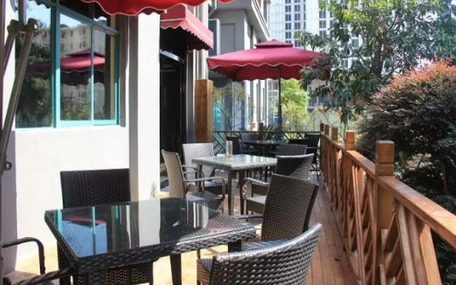 Lavande Hotel Nanchang Honggutan Branch