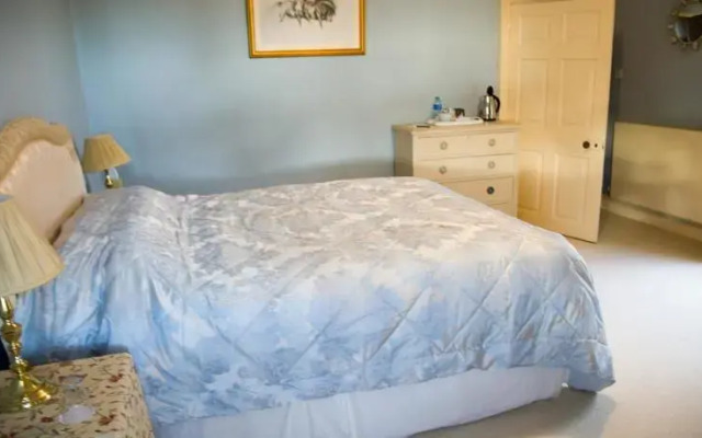 Dunston Pillar Farm B&B