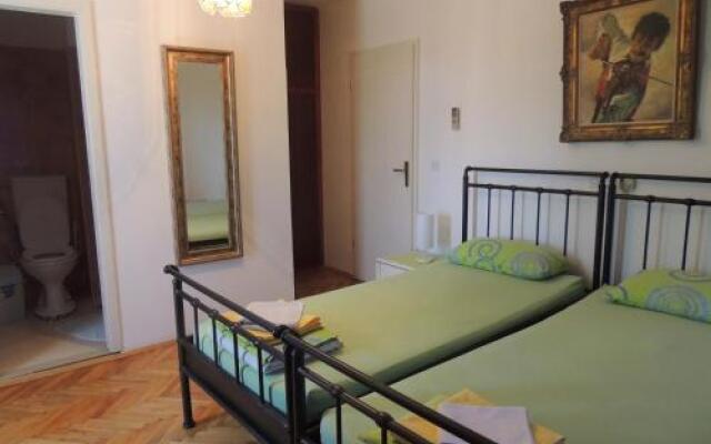 Rooms Villa Desa