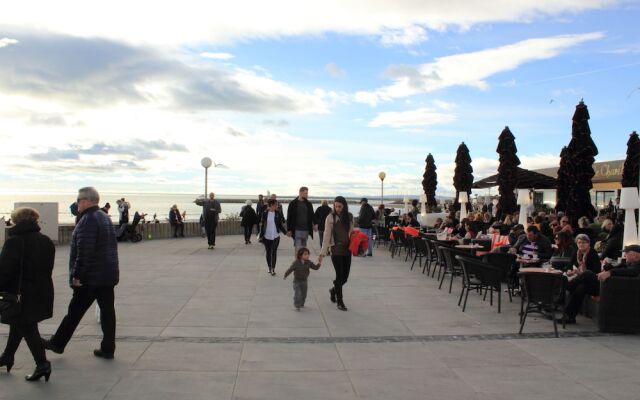 Appartement à 80m de la plage