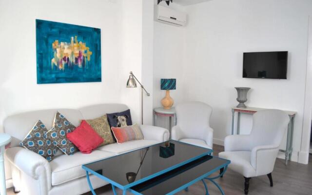 Casas Y Patios De Sevilla