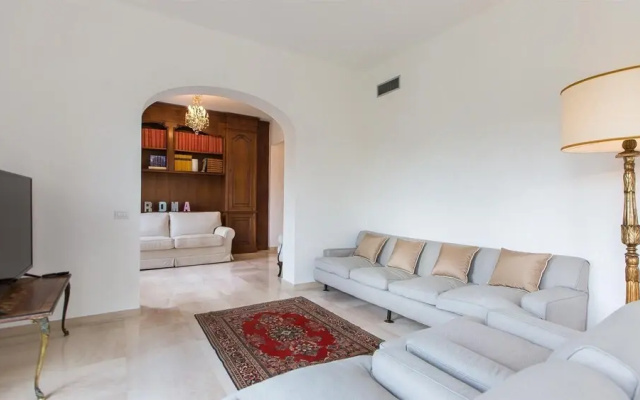Rental In Rome Colosseum View Luxury Apartment