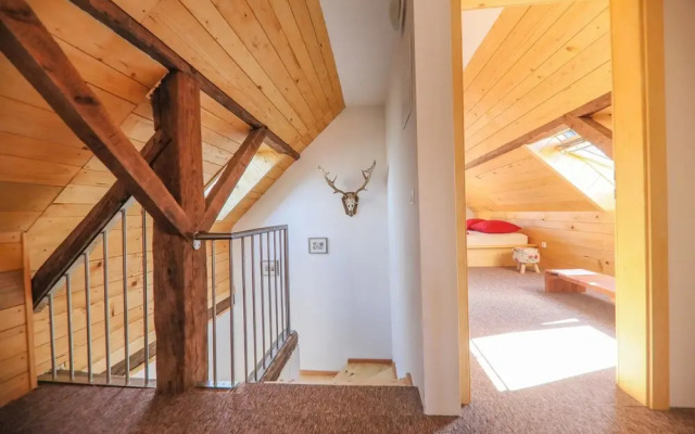 Treehouse Na Škaluc