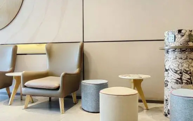 Homeinn · neo (Long County Guanshan Avenue Zhejiang Trade City)