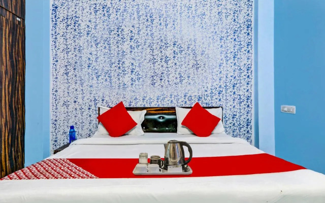 OYO 87646 Hotel Pacific Blue