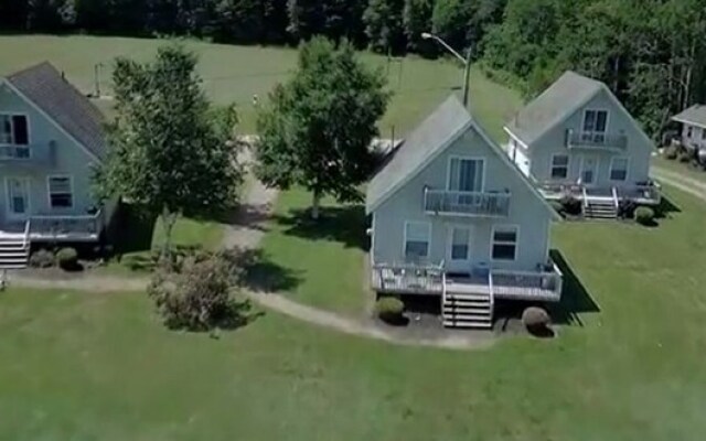 Tremere's Oceanview Cottages
