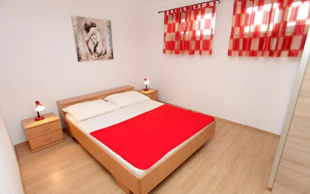 Apartments Vaska