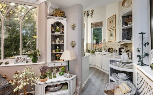 Garden Aspect in Wimbledon