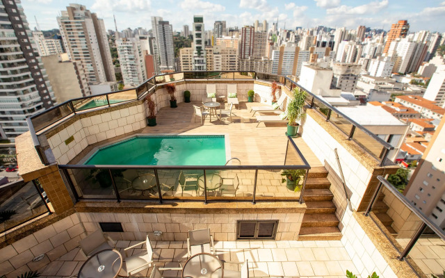 Golden Tower Pinheiros by Fênix Hotéis