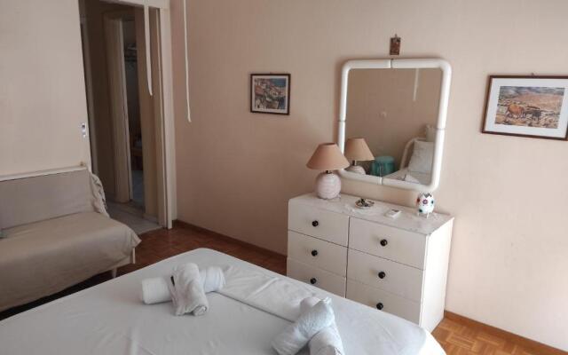 Nice studio apartment by the sea (AMA:00000005367)