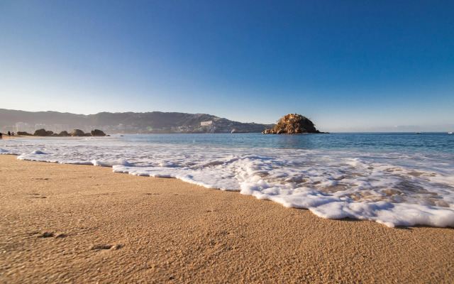 Hotel Emporio Acapulco