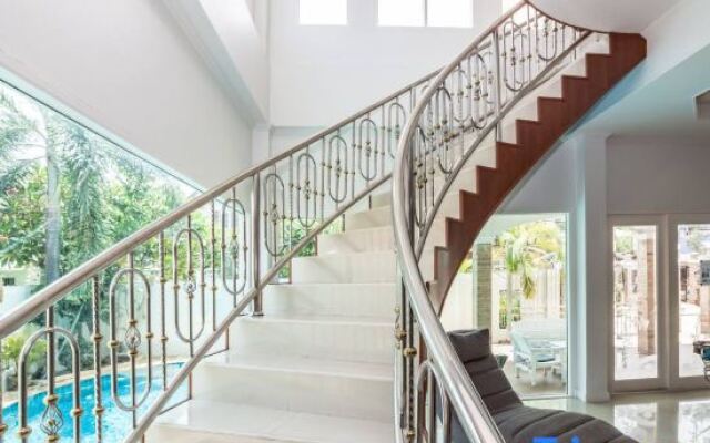 TEWAREE VILLA - PATTAYA HOLIDAY HOUSE WALKING STREET 4 bedrooms