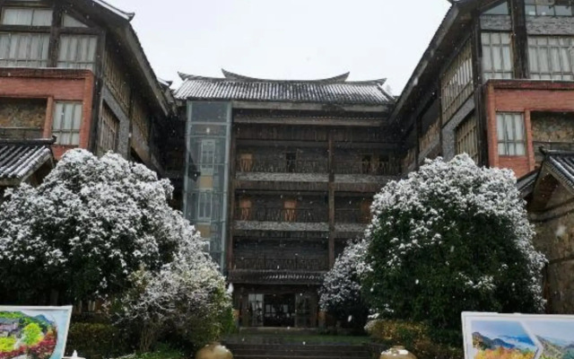 Senlin Renjia Hotel