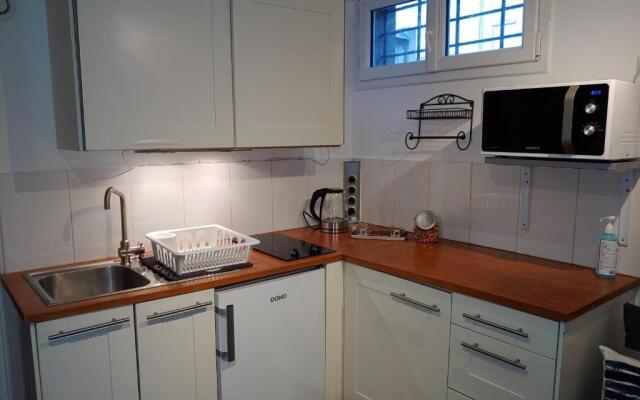 Joli 2 pièces Neuf façon Casa de Papel