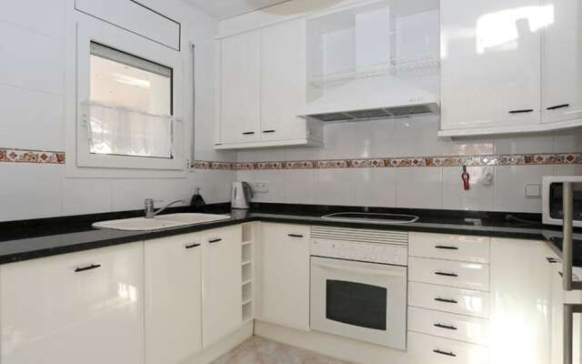 Luxurious Holiday Home in Empuriabrava With Private Pool