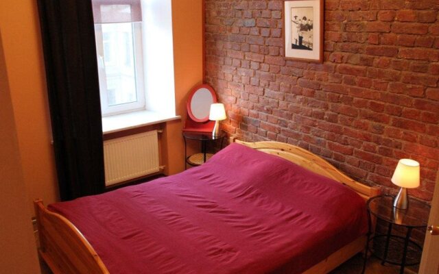 Randhouse Sennaya B&B