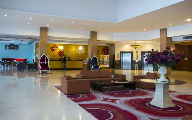 M Suites Hotel