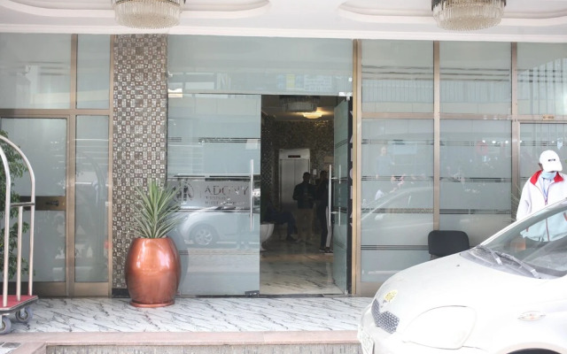 Yadonay Hotel
