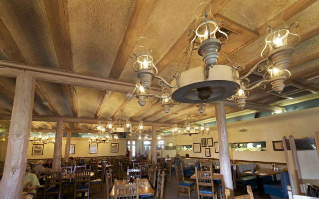 Bright Angel Lodge – Inside the Park