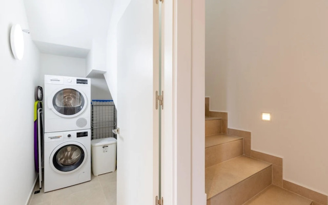 Dreamscape Villa by Fidalsa