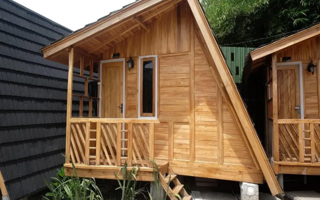 Urbanview Villa Kolopaking Kebumen by RedDoorz