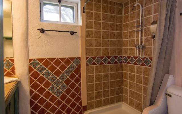 Old Taos Guesthouse Inn