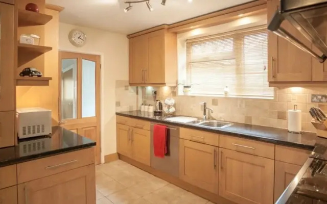 Goldcrest House