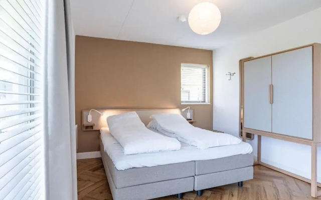 Spacious Villa on the North Sea