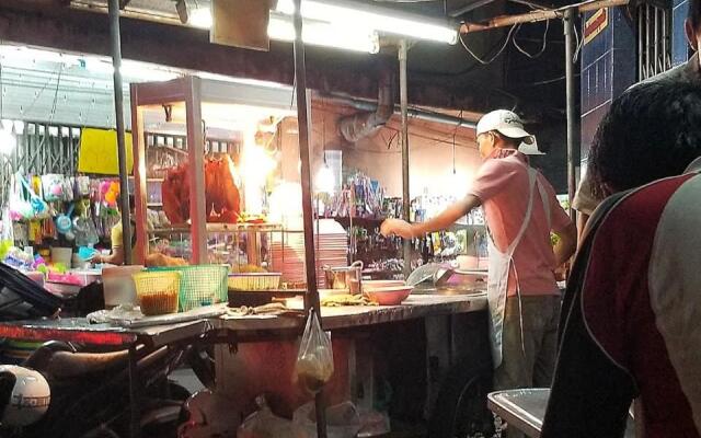 Pimthong Place