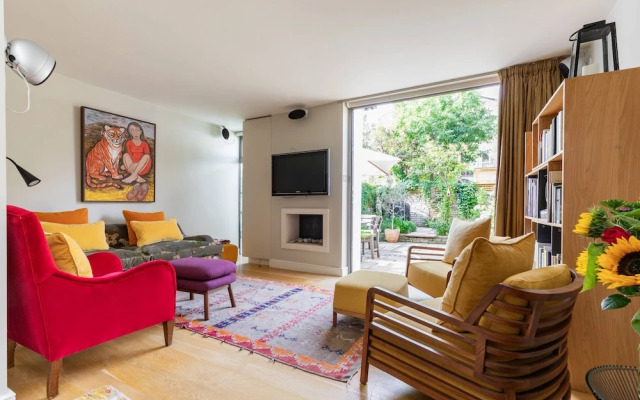 Willes Road II by Onefinestay