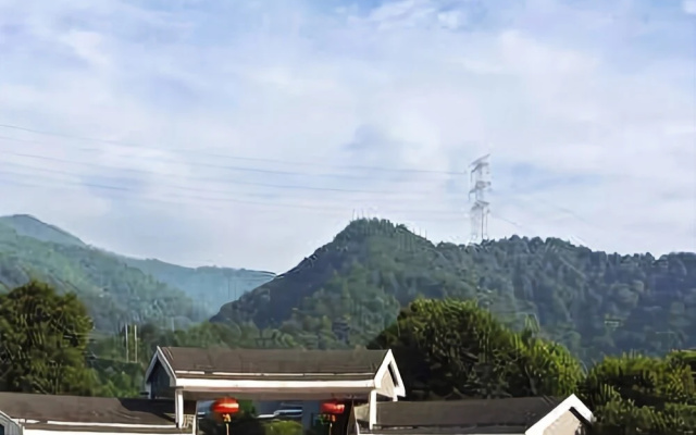 Sylvan Haven Hotel
