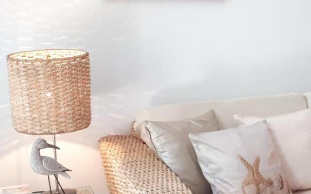 The Resort Villa-Apt - Tropical Oasis at Cronulla