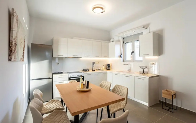 Filiatra Charming Urban Escape Your Cozy Retreat