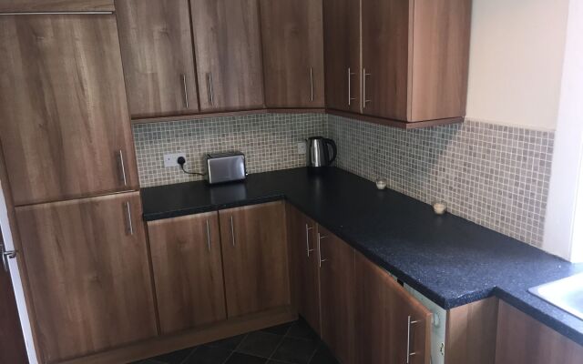 Smithyends Apartment