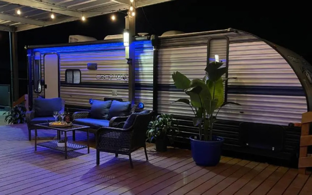 Paseo Isamar Campers