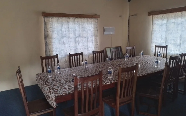 Matopo Ingwe Lodge
